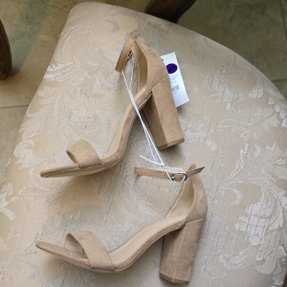 a new day Shoes - NWT! A New Day Taupe/tan Sandals Heels